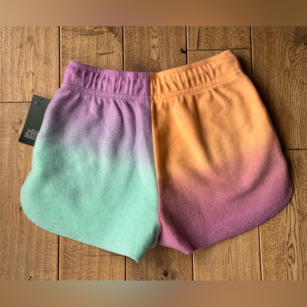 NEW Wild Fable Fleece High-Rise Dolphin Shorts size Small - Picture 5 of 9